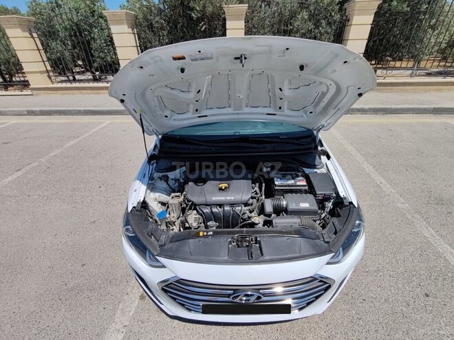 Hyundai Elantra 2017, 102,354 km - 2.0 l - Bakı