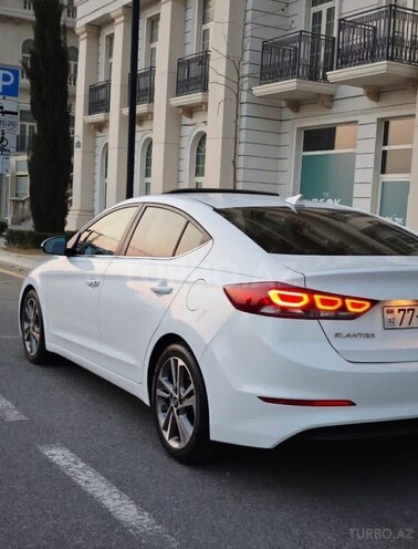 Hyundai Elantra 2018, 112,654 km - 2.0 л - Bakı