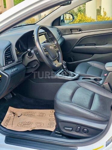 Hyundai Elantra 2018, 112,654 km - 2.0 л - Bakı
