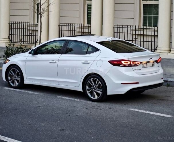 Hyundai Elantra 2018, 112,654 km - 2.0 л - Bakı