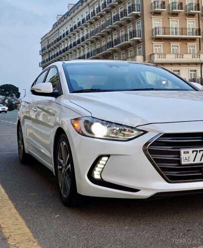Hyundai Elantra 2018, 112,654 km - 2.0 л - Bakı