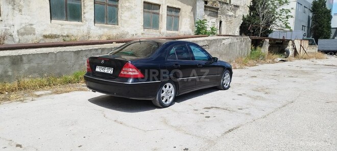 Mercedes C 180 2001, 370,000 km - 2.0 l - Bakı