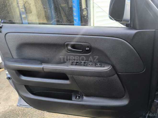 Honda CR-V 2005, 200,200 km - 2.4 l - Bakı