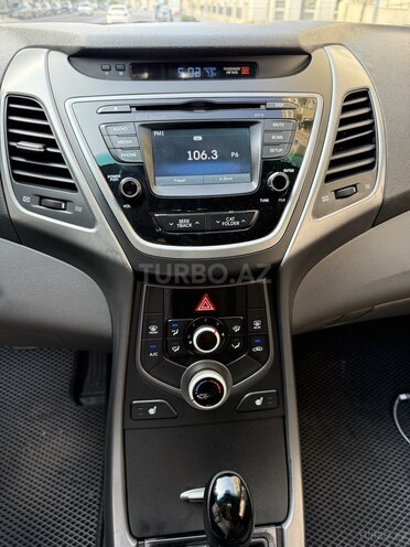 Hyundai Elantra 2014, 240,000 km - 1.8 l - Bakı