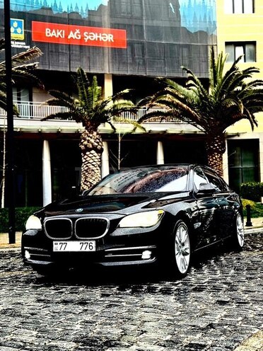BMW 750 2011, 234,000 km - 4.4 l - Bakı