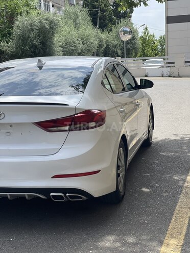 Hyundai Elantra 2016, 23,175 km - 1.6 l - Bakı