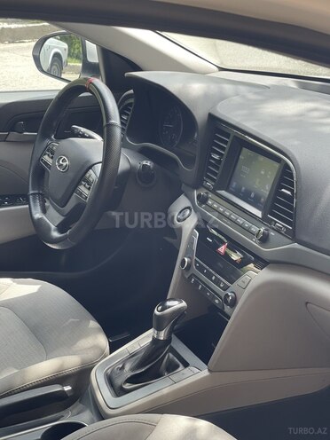 Hyundai Elantra 2016, 23,175 km - 1.6 l - Bakı