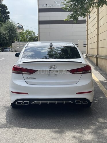 Hyundai Elantra 2016, 23,175 km - 1.6 l - Bakı