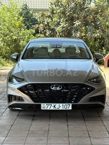 Hyundai Sonata-2