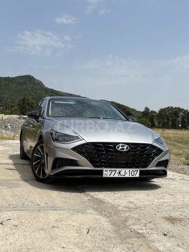 Hyundai Sonata-5