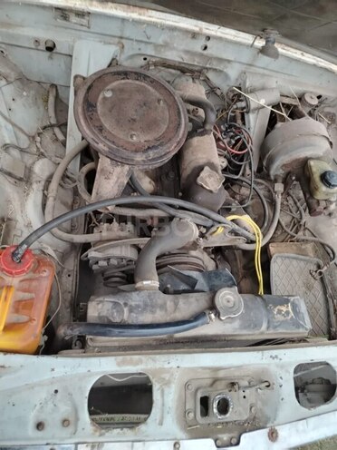 GAZ 24 1998, 800,000 km - 2.4 l - Quba