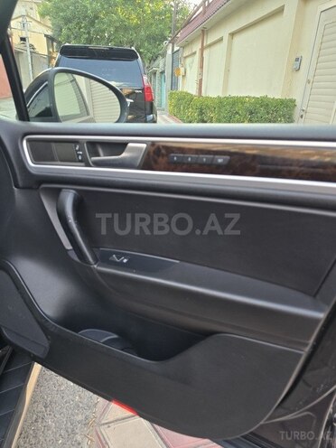 Volkswagen Touareg 2011, 295,000 km - 3.6 l - Bakı