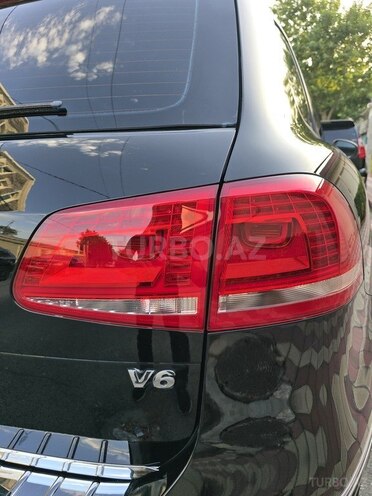 Volkswagen Touareg 2011, 295,000 km - 3.6 l - Bakı