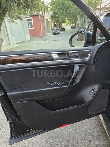 Volkswagen Touareg 2011, 295,000 km - 3.6 l - Bakı