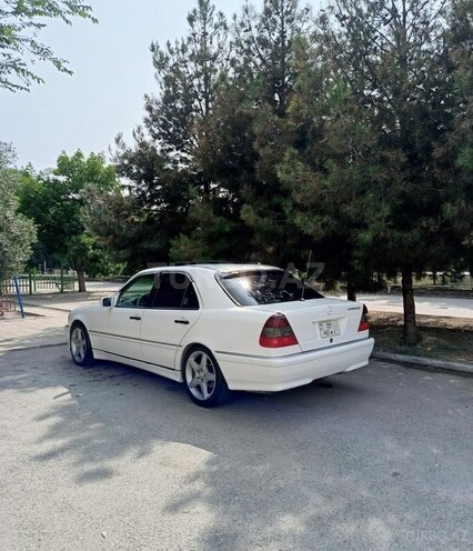 Mercedes C 230 1999, 297,000 km - 2.3 l - Salyan