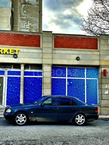 Mercedes C 200 1997, 300,000 km - 2.0 л - Gəncə
