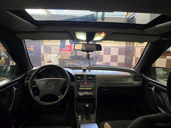 Mercedes C 200 1997, 300,000 km - 2.0 л - Gəncə