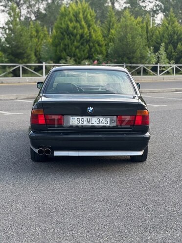 BMW 520 1991, 172,000 km - 2.0 l - Şəki