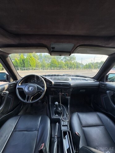BMW 520 1991, 172,000 km - 2.0 l - Şəki
