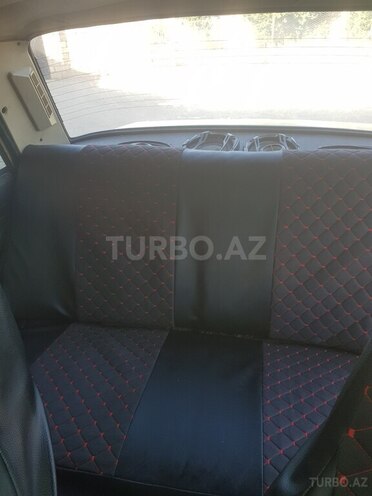 LADA (VAZ) 2106 1988, 70,000 km - 1.6 l - Salyan