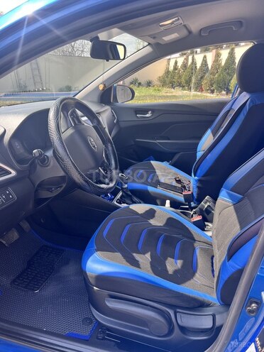 Hyundai Accent 2018, 138,200 km - 1.6 l - Bakı