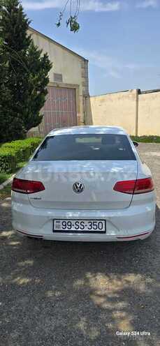 Volkswagen Passat 2018, 105,000 km - 1.8 l - Bakı