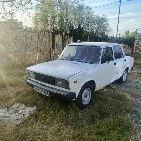 LADA (VAZ) 2105 1982, 40,000 km - 1.6 л - Sabirabad