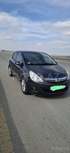 Opel Corsa 2014, 180,000 km - 1.3 l - Salyan