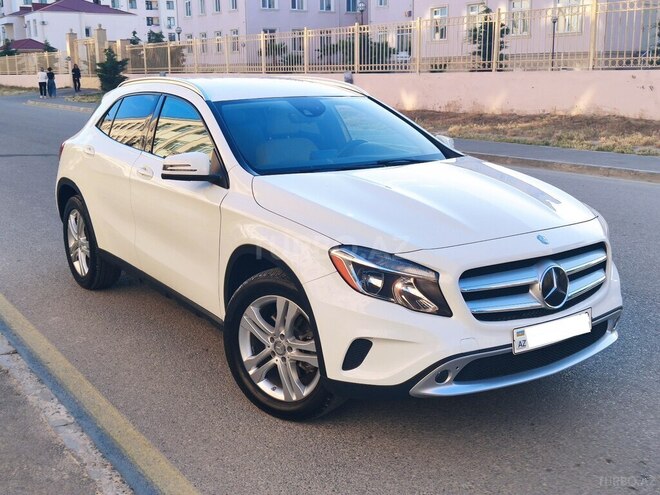 Mercedes GLA 250 2015, 137,000 km - 2.0 l - Bakı