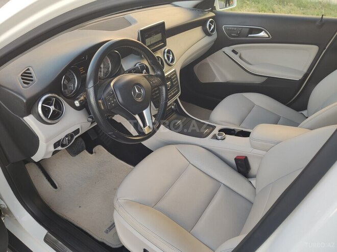 Mercedes GLA 250 2015, 137,000 km - 2.0 l - Bakı