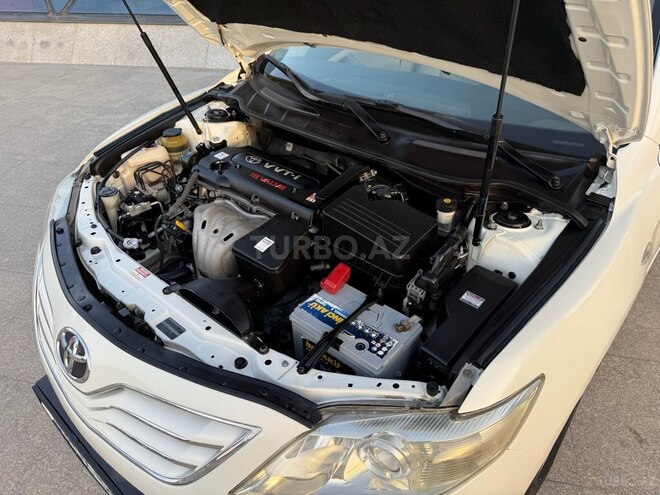 Toyota Camry-17