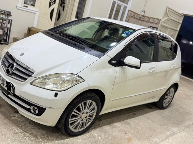 Mercedes A 180 2009, 56,890 km - 1.7 л - Şəmkir