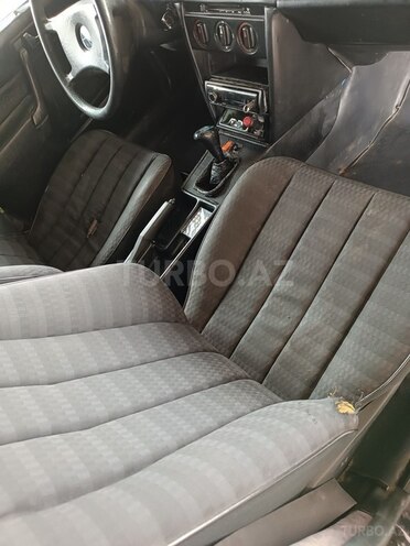 Mercedes 190 1991, 303,251 km - 1.8 l - Şirvan