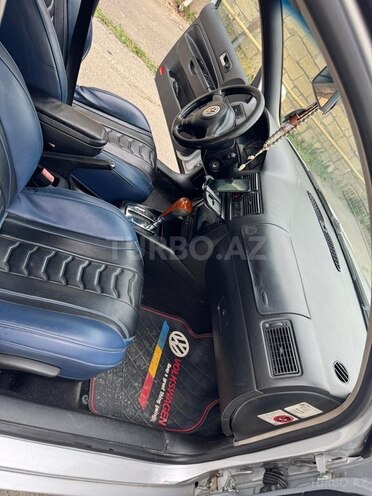 Volkswagen Golf 2003, 184,000 km - 2.0 l - Bakı