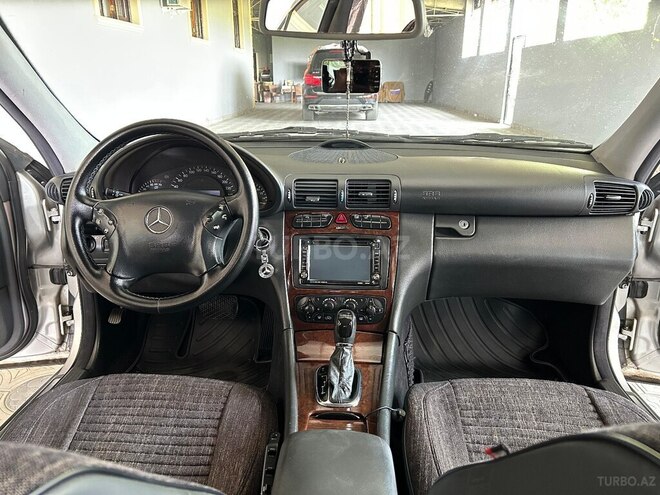 Mercedes C 240 2000, 355,000 km - 2.4 л - Şirvan
