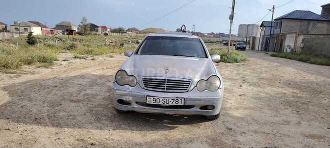 Mercedes C 240-1