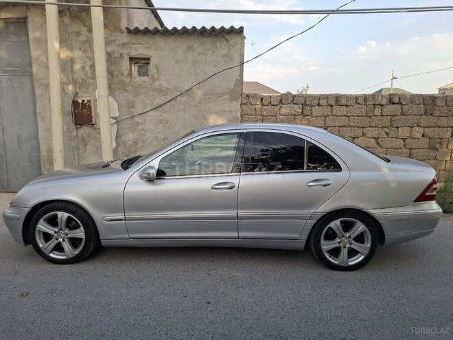 Mercedes C 240 2000, 457,717 km - 2.4 l - Bakı
