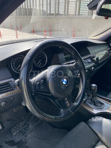 BMW 525 2005, 320,000 km - 2.5 l - Bakı