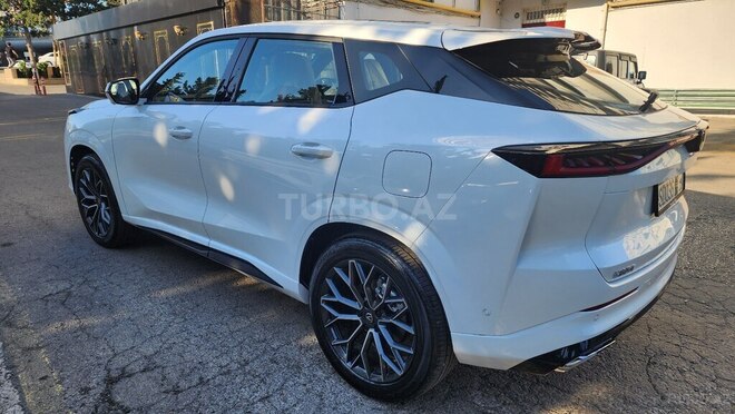 Changan  2025, 0 km - 1.5 l - Bakı