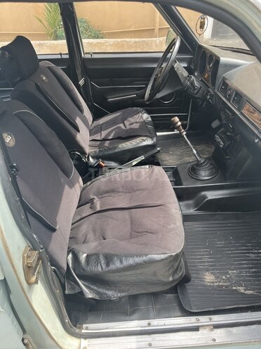 GAZ 24 1989, 570,000 km - 2.5 l - Bakı