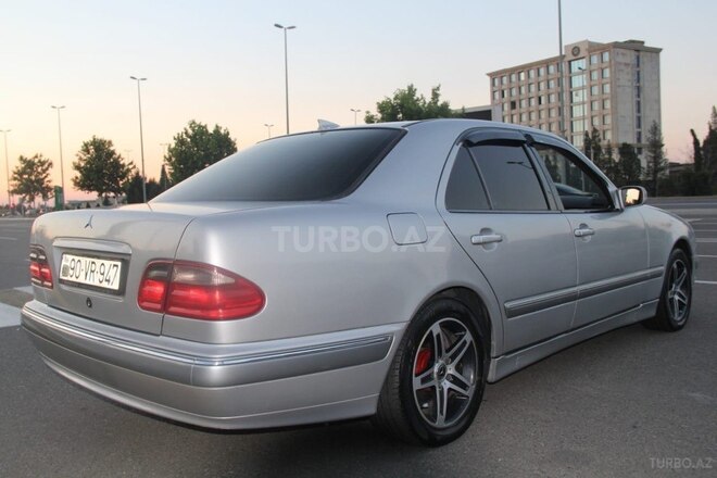 Mercedes E 220 1999, 750,000 km - 2.2 l - Gəncə
