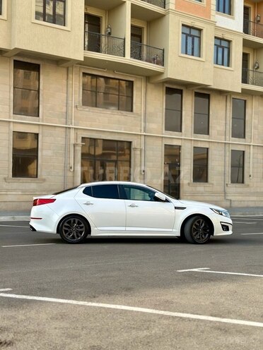Kia K5-7