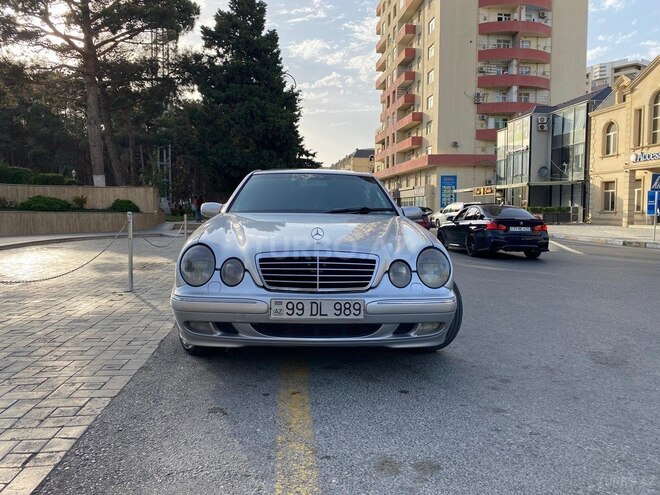 Mercedes E 270 2001, 400,000 km - 2.7 l - Bakı