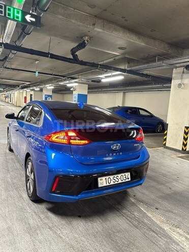 Hyundai IONIQ-3
