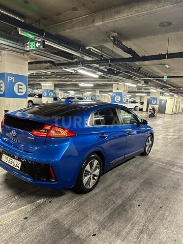Hyundai IONIQ-5