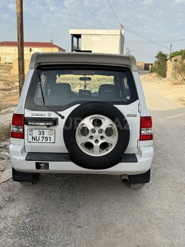 Mitsubishi Pajero io 1999, 300,000 km - 1.8 l - Bakı