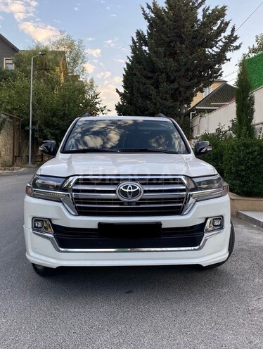 Toyota Land Cruiser-1