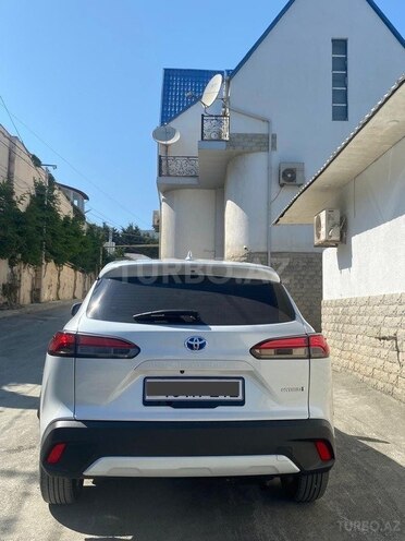Toyota Corolla Cross 2024, 20,000 km - 2.0 л - Bakı
