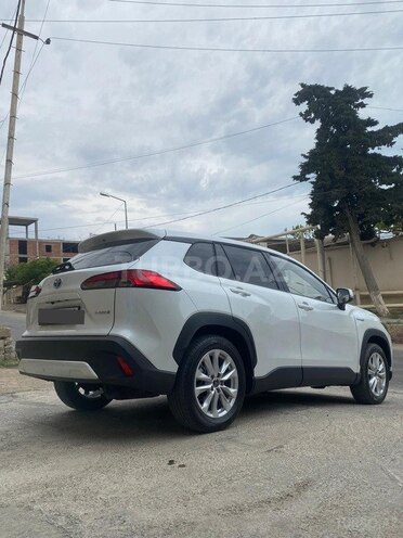 Toyota Corolla Cross 2024, 20,000 km - 2.0 л - Bakı