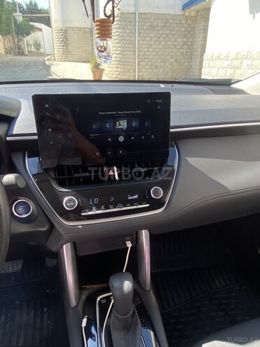 Toyota Corolla Cross 2024, 20,000 km - 2.0 л - Bakı
